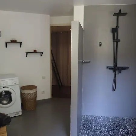 Apartment : Studio Centre Village