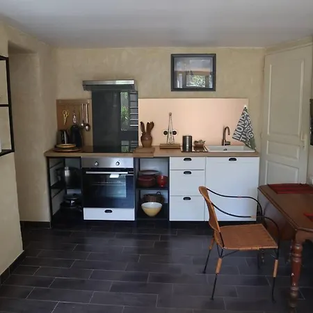 : Studio Centre Village *